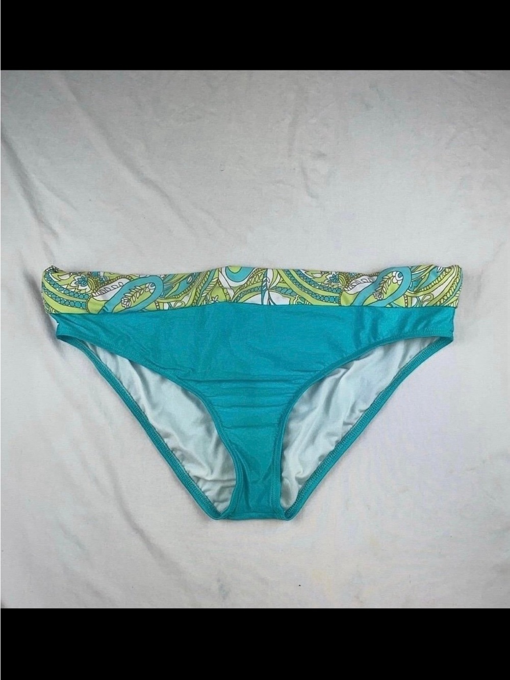 Bikini bottoms